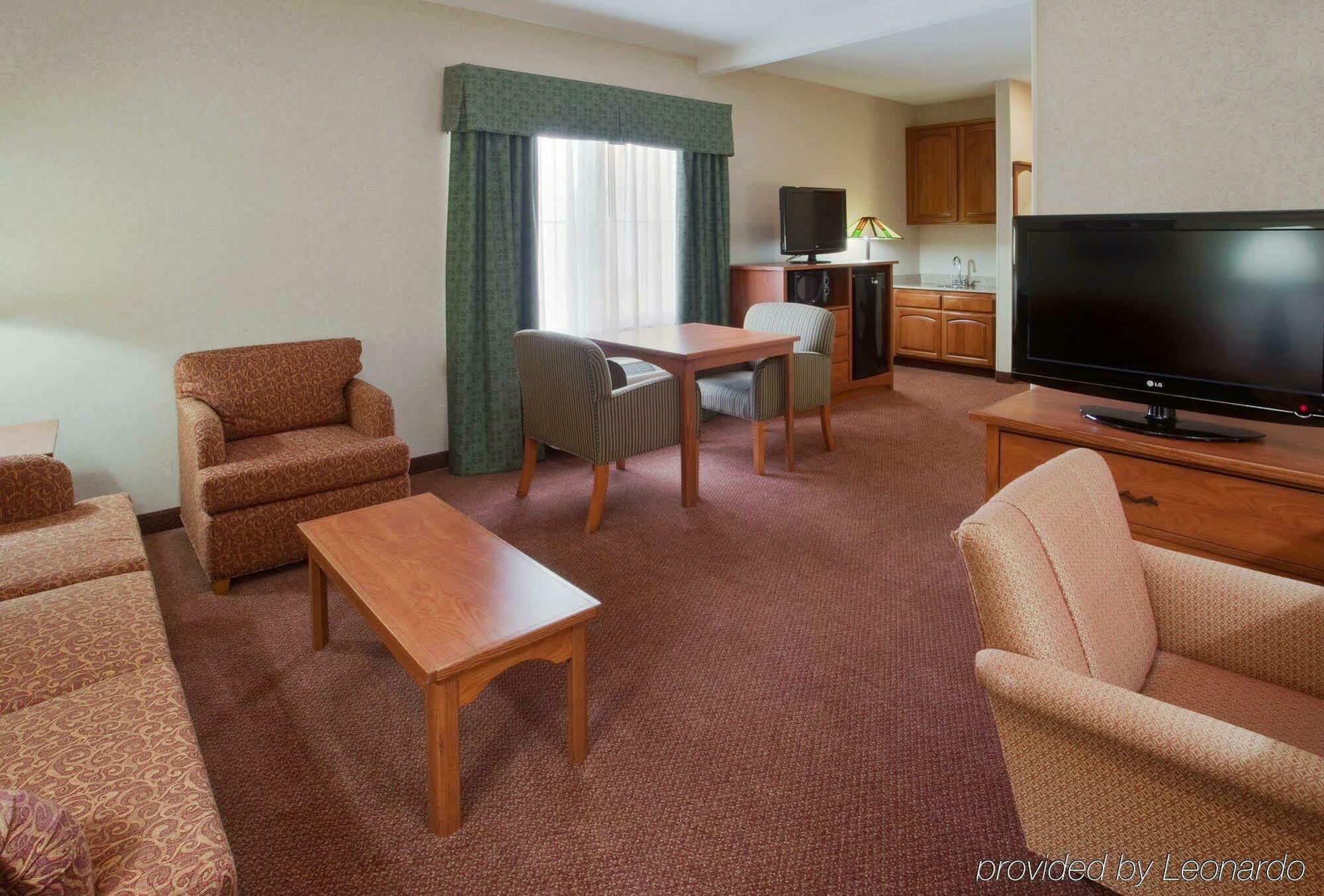 Holiday Inn Express Hotel & Suites Manteca By Ihg Chambre photo