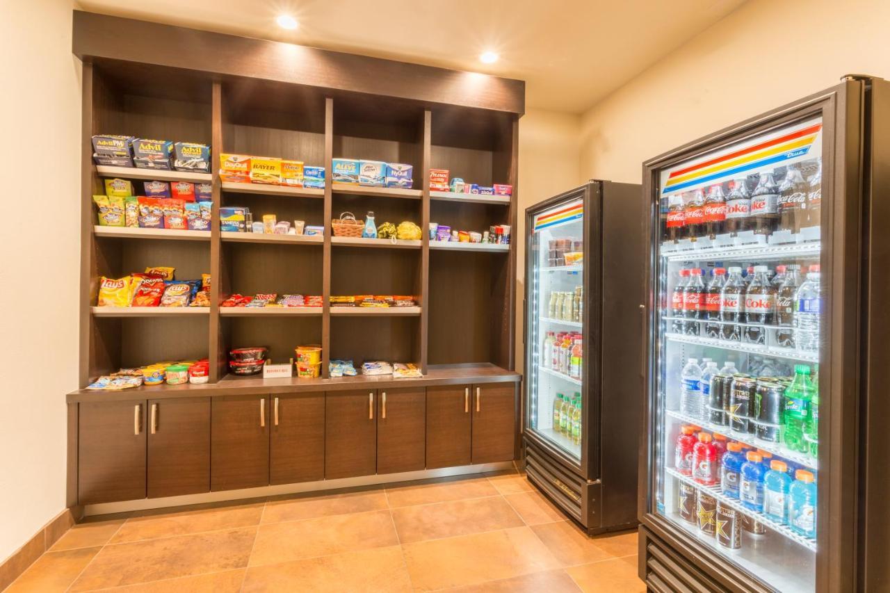 Holiday Inn Express Hotel & Suites Manteca By Ihg Extérieur photo